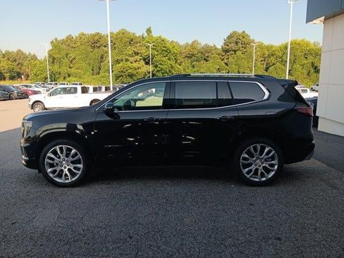 New 2026 GMC Acadia Denali w/ Super Cruise Package FWD image 3