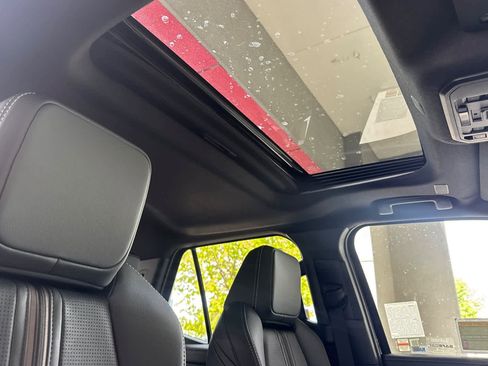 New 2026 Toyota 4Runner Limited AWD/4WD image 17