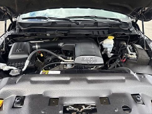Certified 2024 RAM 1500 Classic SLT AWD/4WD image 9