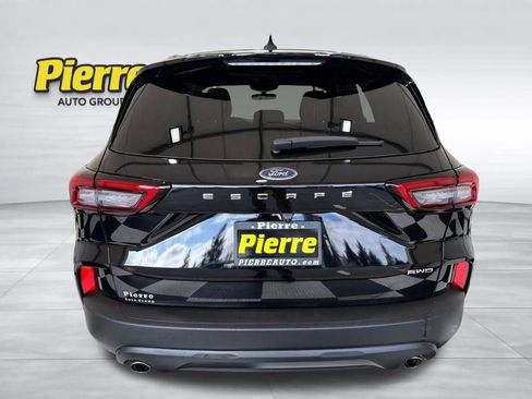 Used 2025 Ford Escape ST-Line image 3