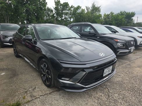 Used 2025 Hyundai Sonata SEL FWD image 6