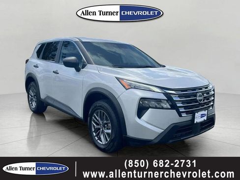 Used 2024 Nissan Rogue S AWD/4WD image 1
