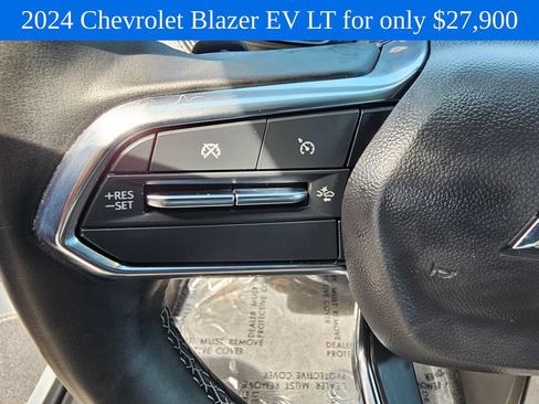 Used 2024 Chevrolet Blazer EV LT AWD/4WD image 24