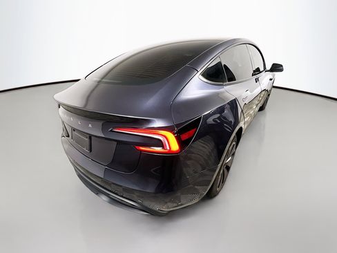 Used 2025 Tesla Model 3 Long Range image 4