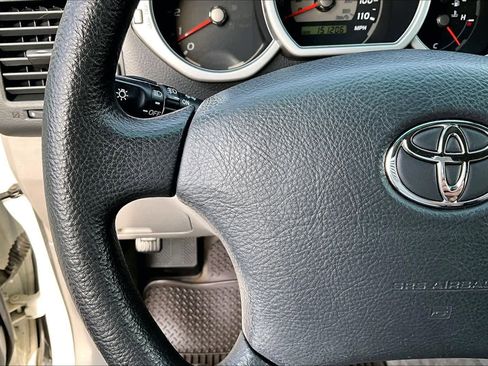 Used 2003 Toyota 4Runner SR5 image 24