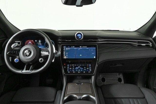 New 2025 Maserati Grecale Folgore AWD/4WD image 19
