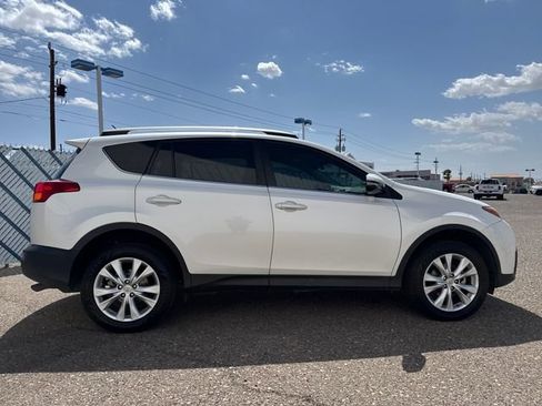 Used 2014 Toyota RAV4 Limited w/ Technology Package FWD image 6