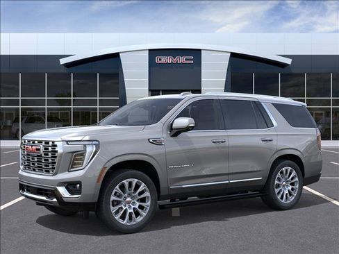 Used 2026 GMC Yukon Denali w/ Denali Reserve Package AWD/4WD image 2