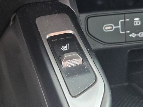 Used 2024 Kia Sorento S AWD/4WD image 21