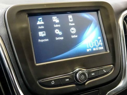 Certified 2018 Chevrolet Equinox LT FWD image 21