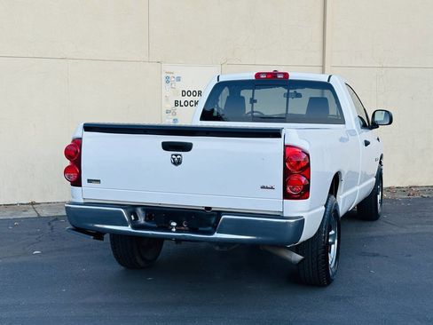 Used 2008 Dodge Ram 1500 Truck SLT image 5