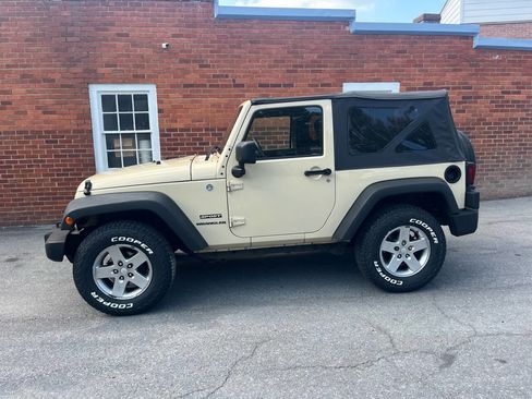 Used 2011 Jeep Wrangler Sport AWD/4WD image 1