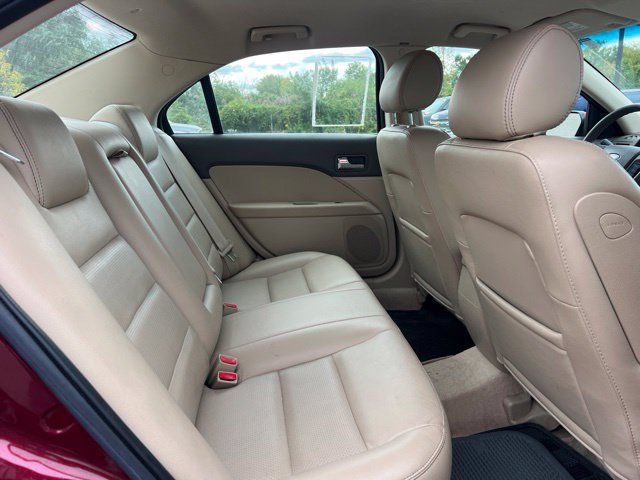 Used 2007 Ford Fusion SE FWD image 13