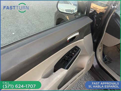 Used 2010 Honda Civic LX image 17