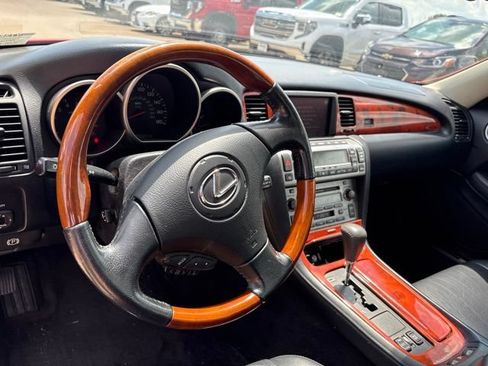 Used 2002 Lexus SC 430 Convertible RWD image 12