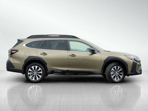 Used 2024 Subaru Outback Limited image 3