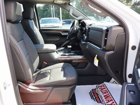 New 2026 Chevrolet Silverado 1500 RST w/ Safety Package AWD/4WD image 42