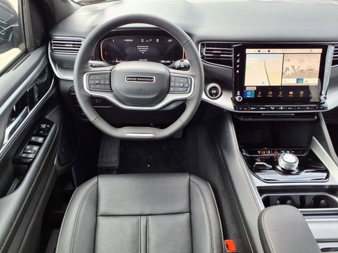 New 2026 Jeep Grand Wagoneer Limited AWD/4WD image 3