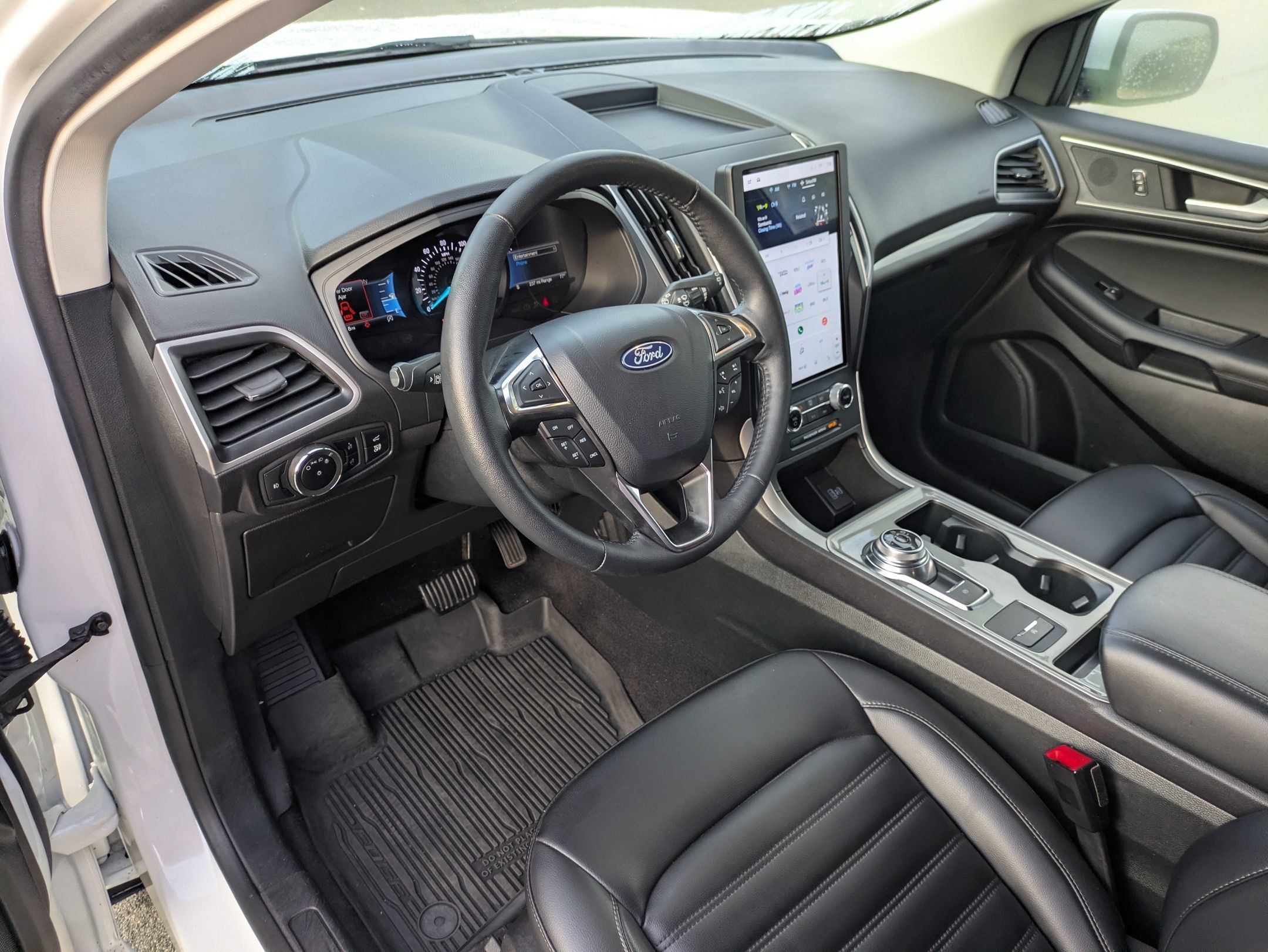 Used 2024 Ford Edge SEL w/ Convenience Package AWD/4WD image 14