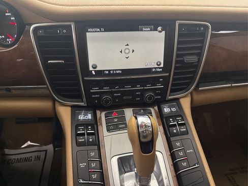Used 2012 Porsche Panamera 4 image 38