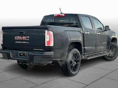Certified 2022 GMC Canyon Denali w/ Denali Black Edition Package image 13