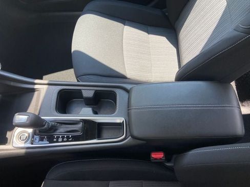 Used 2022 Nissan Sentra SV FWD image 15