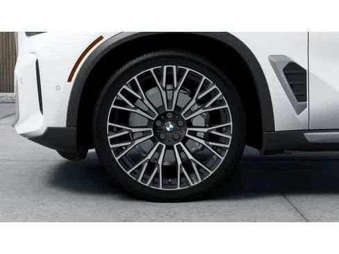 Used 2026 BMW X5 sDrive40i w/ Premium Package RWD image 7
