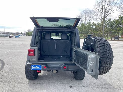 Used 2022 Jeep Wrangler Rubicon w/ LED Lighting Group image 18
