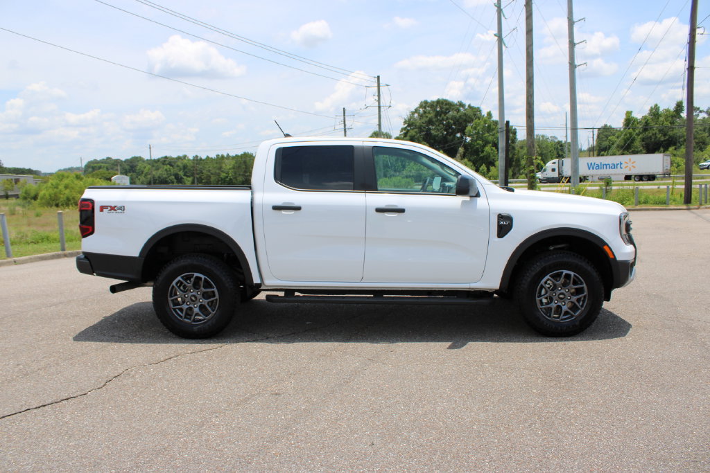Used 2025 Ford Ranger XLT w/ FX4 Off-Road Package AWD/4WD image 5