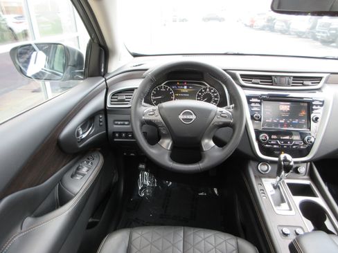 Used 2023 Nissan Murano Platinum w/ Cargo Package image 39