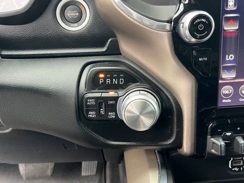 Used 2020 RAM 1500 Laramie AWD/4WD image 26