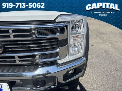New 2025 Ford F550 4x4 Crew Cab image 11