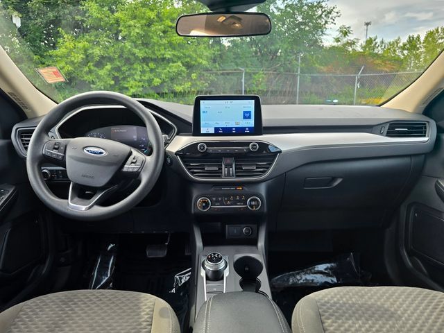 Used 2020 Ford Escape SE FWD image 15