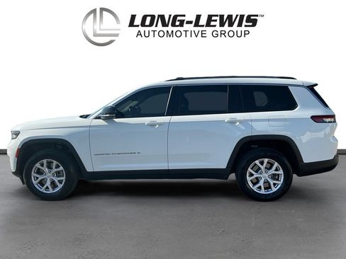Used 2022 Jeep Grand Cherokee L Limited w/ Luxury Tech Group II RWD image 2