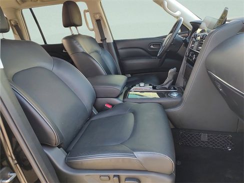 Used 2024 INFINITI QX80 Luxe w/ Cargo Package image 33