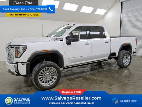 Used 2024 GMC Sierra 2500 Denali w/ Denali Reserve Package AWD/4WD image 1