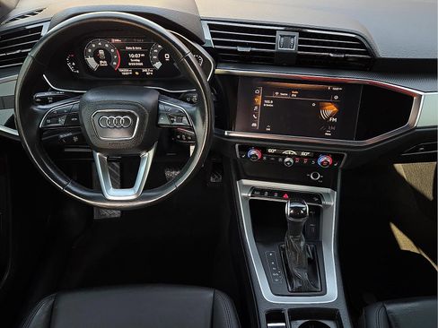 Used 2021 Audi Q3 2.0T Premium AWD/4WD image 11