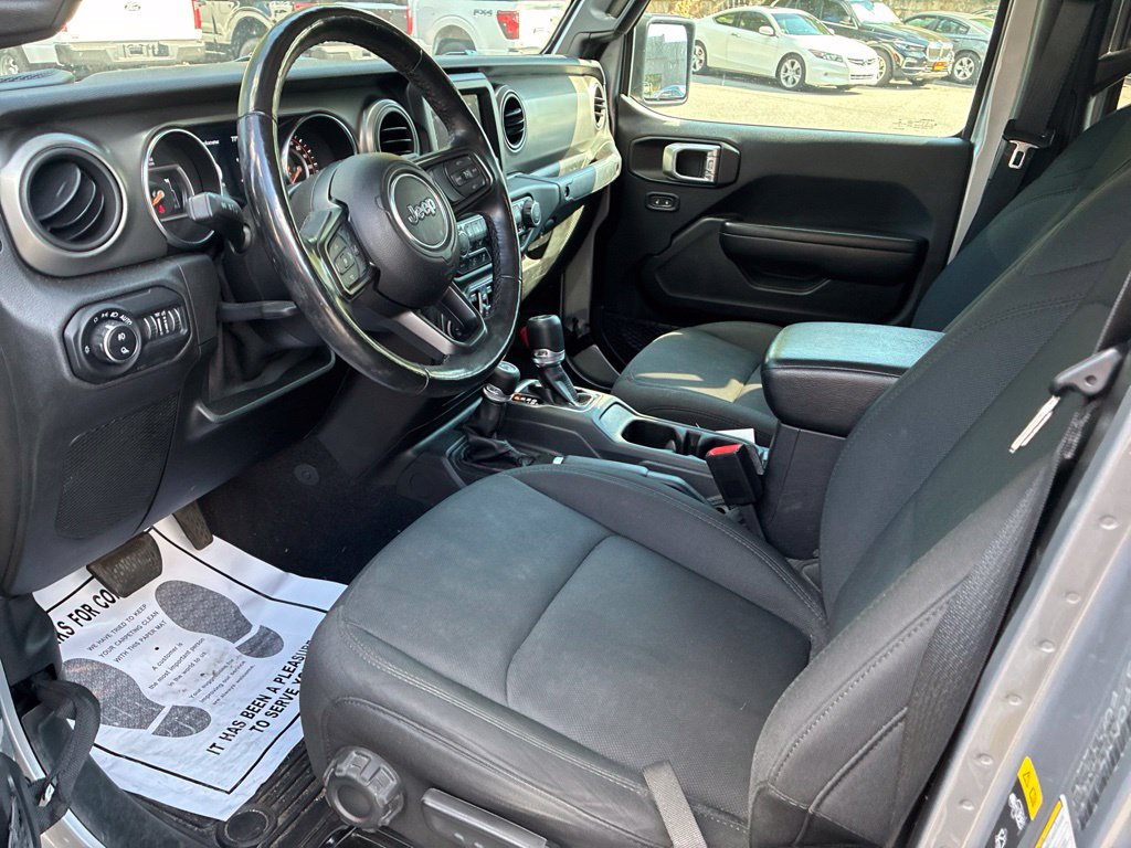 Used 2021 Jeep Gladiator Sport AWD/4WD image 9