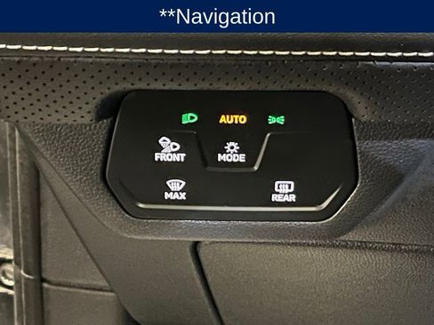 Used 2025 Volkswagen Atlas SEL Premium R-Line image 17