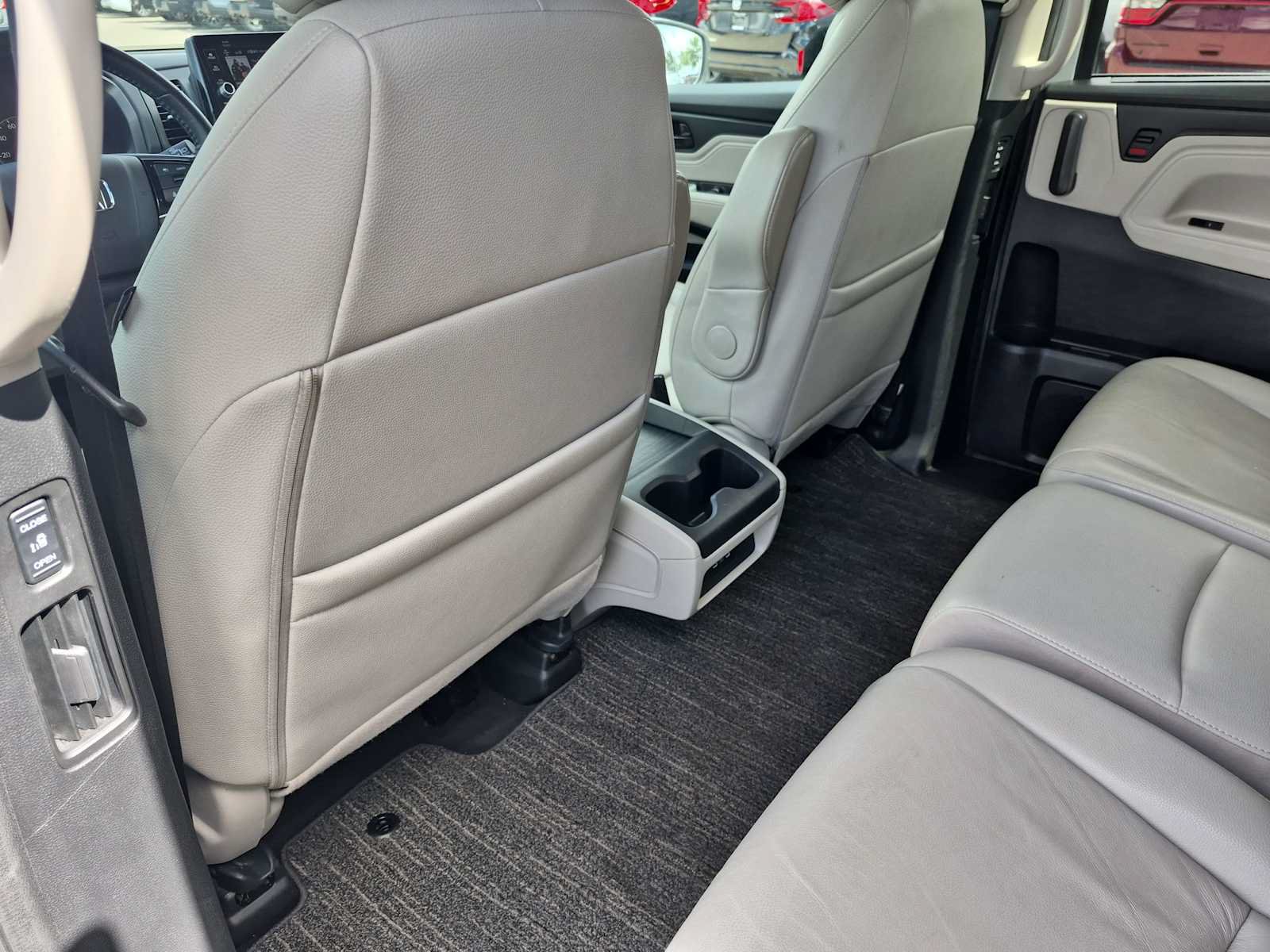 Certified 2025 Honda Odyssey EX-L image 17