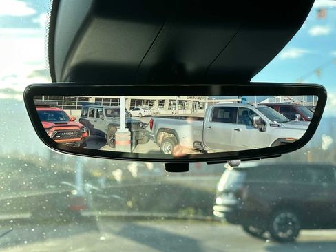 Used 2024 GMC Sierra 2500 AT4 w/ AT4 Premium Plus Package image 31