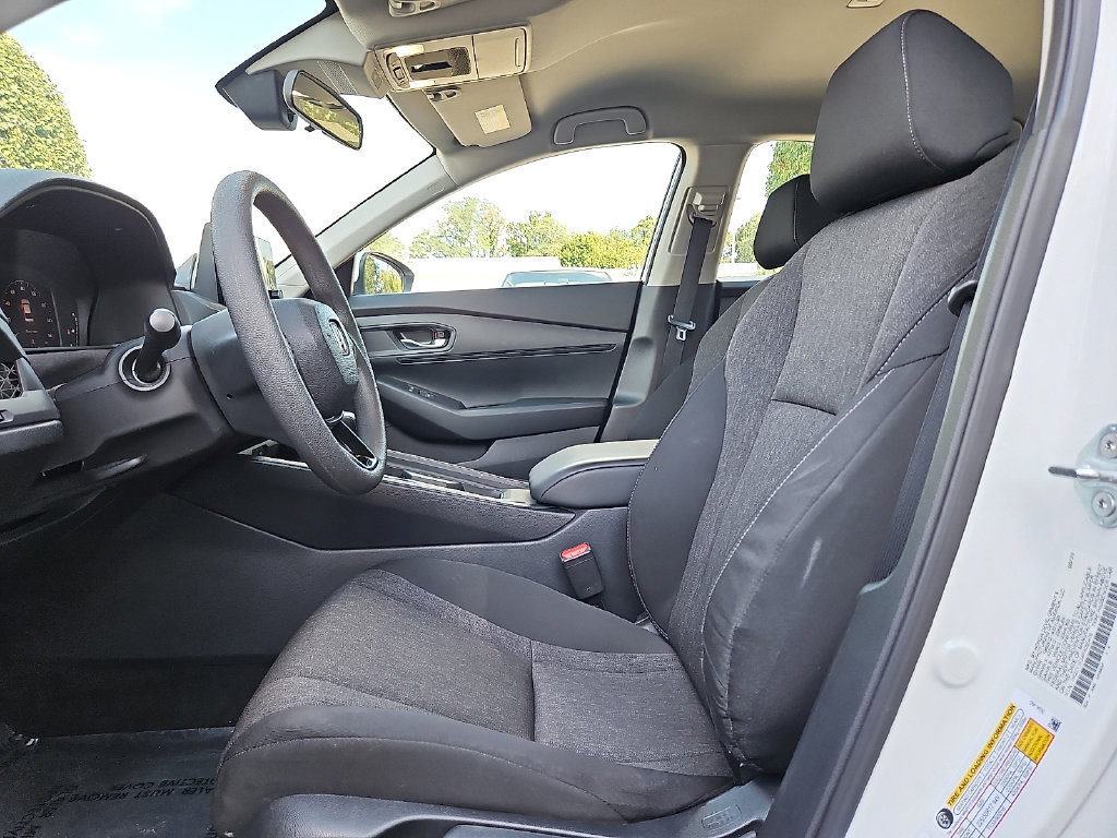 Used 2023 Honda Accord LX image 15