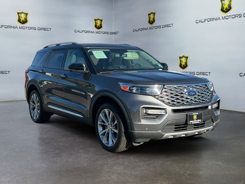 Used 2022 Ford Explorer Platinum w/ Equipment Group 601A image 7