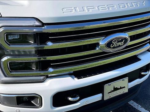Used 2024 Ford F250 Limited w/ FX4 Off-Road Package AWD/4WD image 35