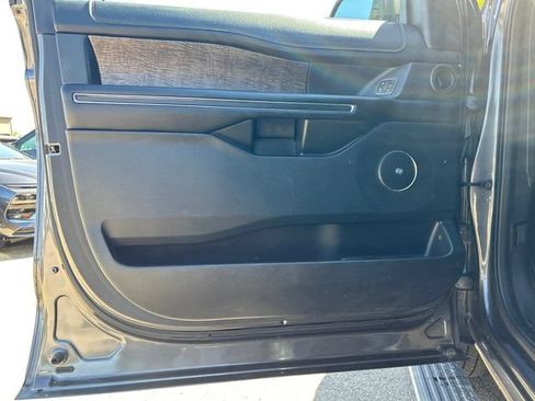 Used 2021 Ford Expedition Max Limited AWD/4WD image 13