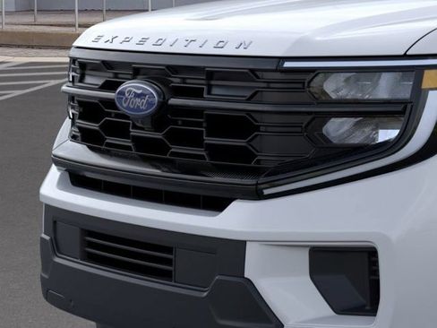 New 2026 Ford Expedition Active RWD image 17