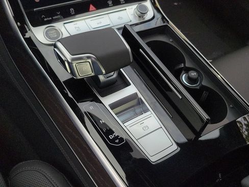 New 2026 Audi A8 L 3.0T AWD/4WD image 16