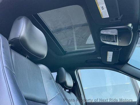 Used 2018 Jeep Grand Cherokee Altitude image 20