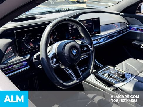 Used 2023 BMW 740i RWD image 10