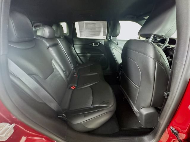 New 2026 Jeep Compass Latitude AWD/4WD image 25